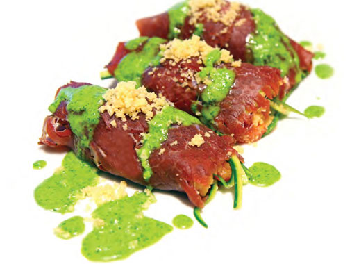 Salted beef carpaccio roll with GROKSÌ!, julienne zucchini, tomatoes and rocket sauce